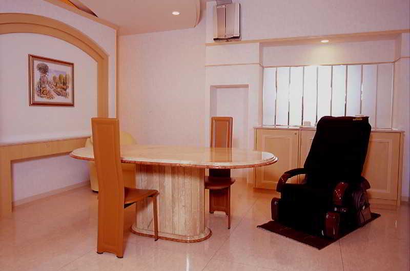 Hotel Fine Garden Juso (Adults Only) Osaka Eksteriør billede