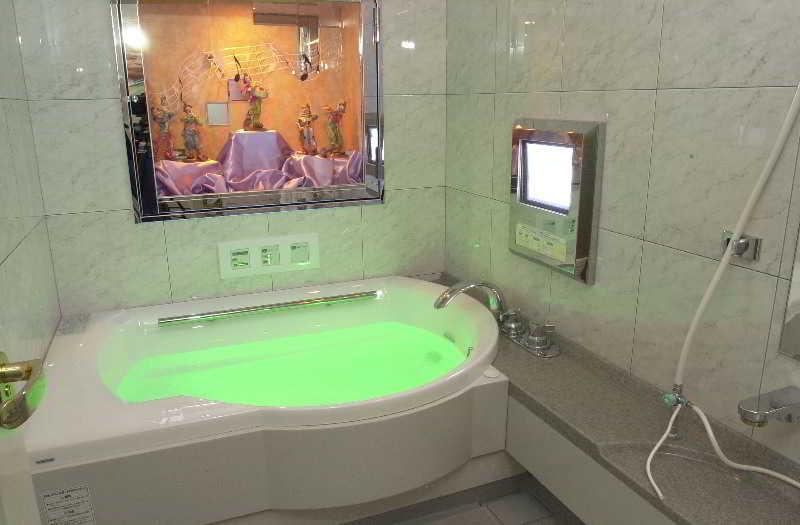 Hotel Fine Garden Juso (Adults Only) Osaka Eksteriør billede